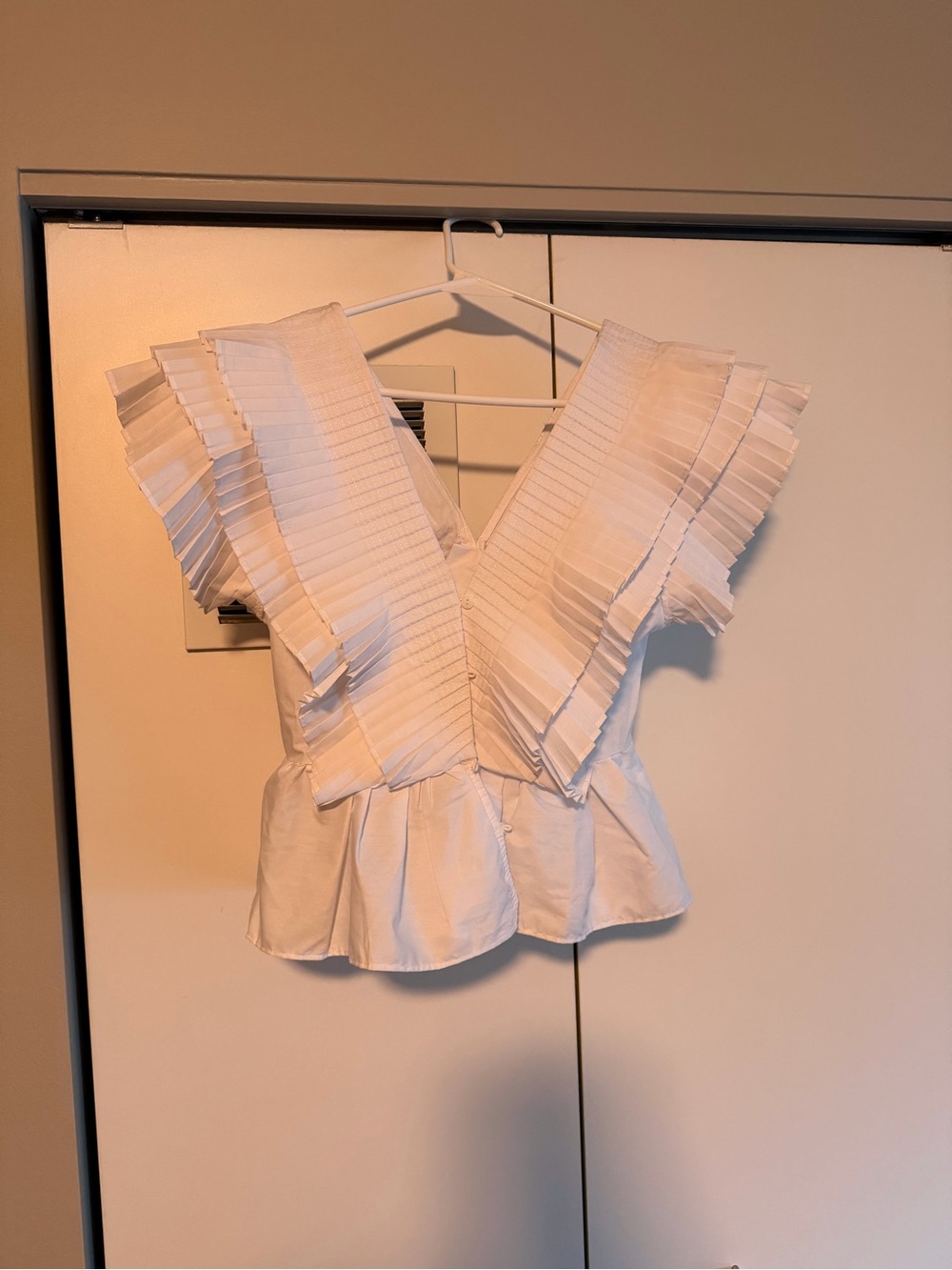 Chicwish White Pleated V-Neck Ruffle Top